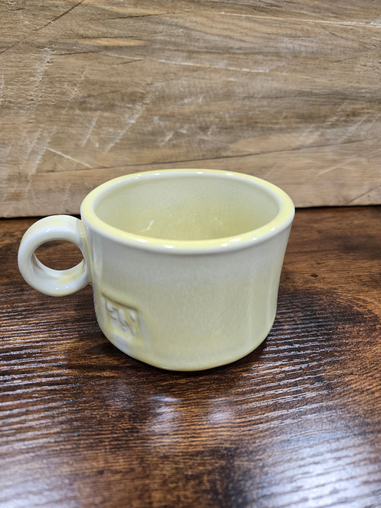FN Teacup, Butter