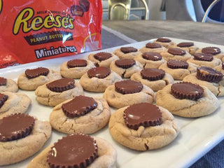 Peanut Butter Cookies with Reeses