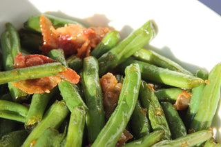 Fresh Green Beans with Garlic and Bacon