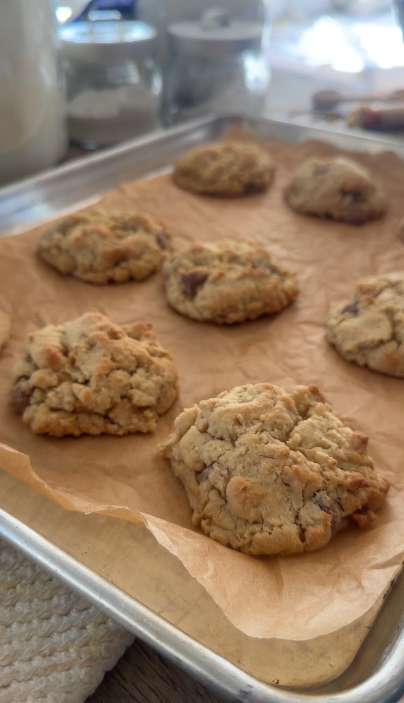 Mrs Fields Dupe Oatmeal Chocolate Chip Cookies