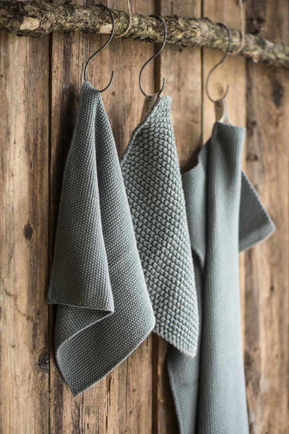 Moss green towels online